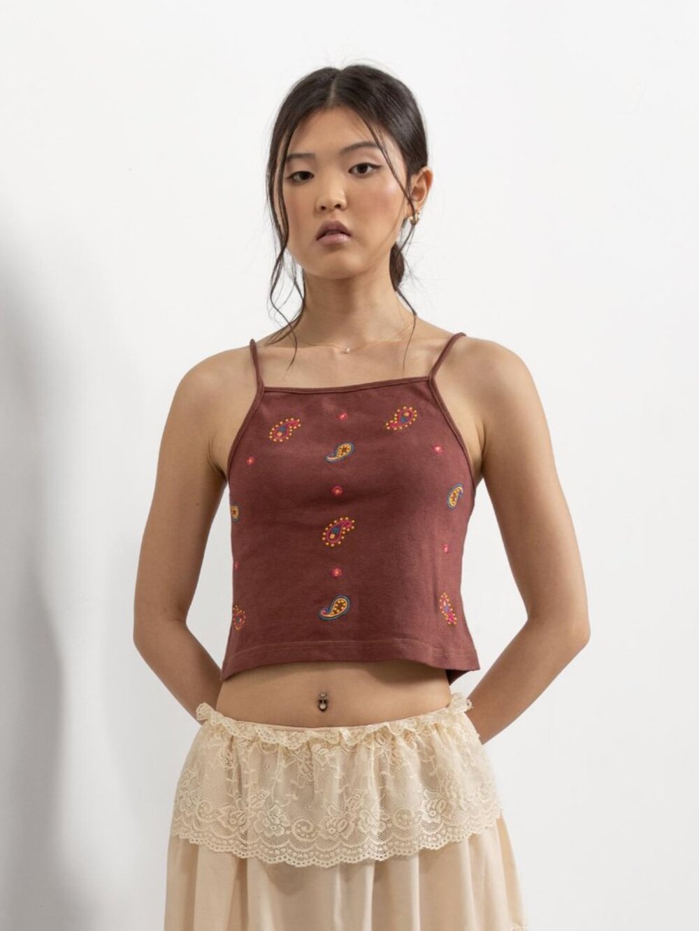 Embroidered HALTER TOP Backless Vintage 2000s / Medium